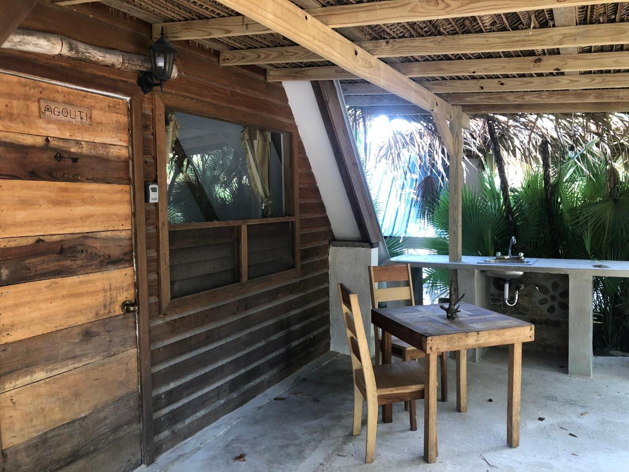 Kin Resort Lodge Maya Beach エクステリア 写真
