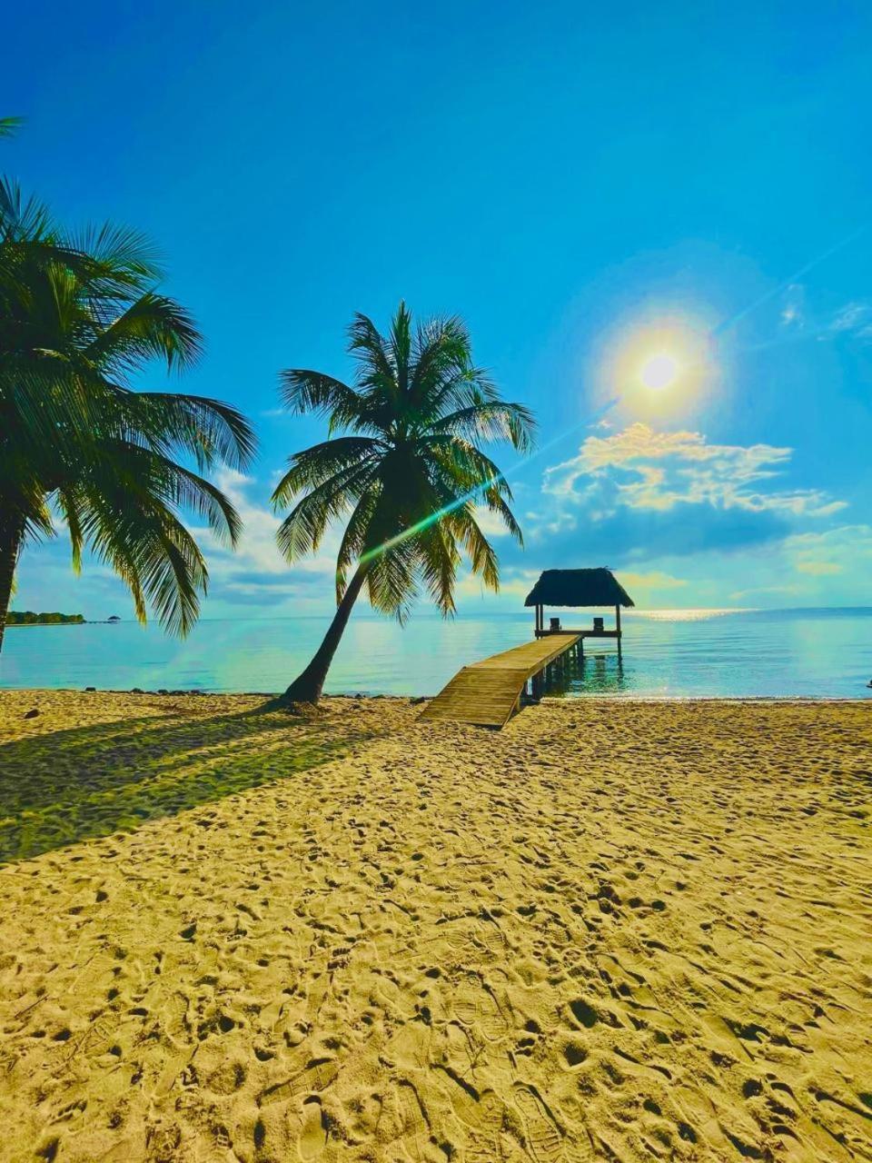 Kin Resort Lodge Maya Beach エクステリア 写真