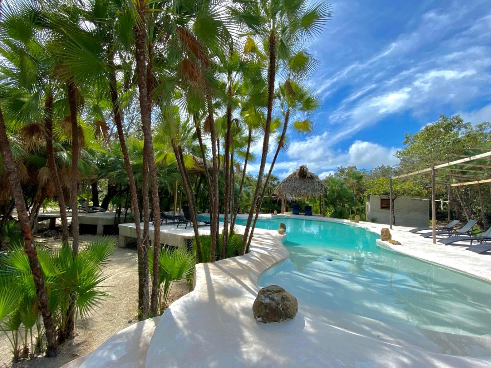 Kin Resort Lodge Maya Beach エクステリア 写真