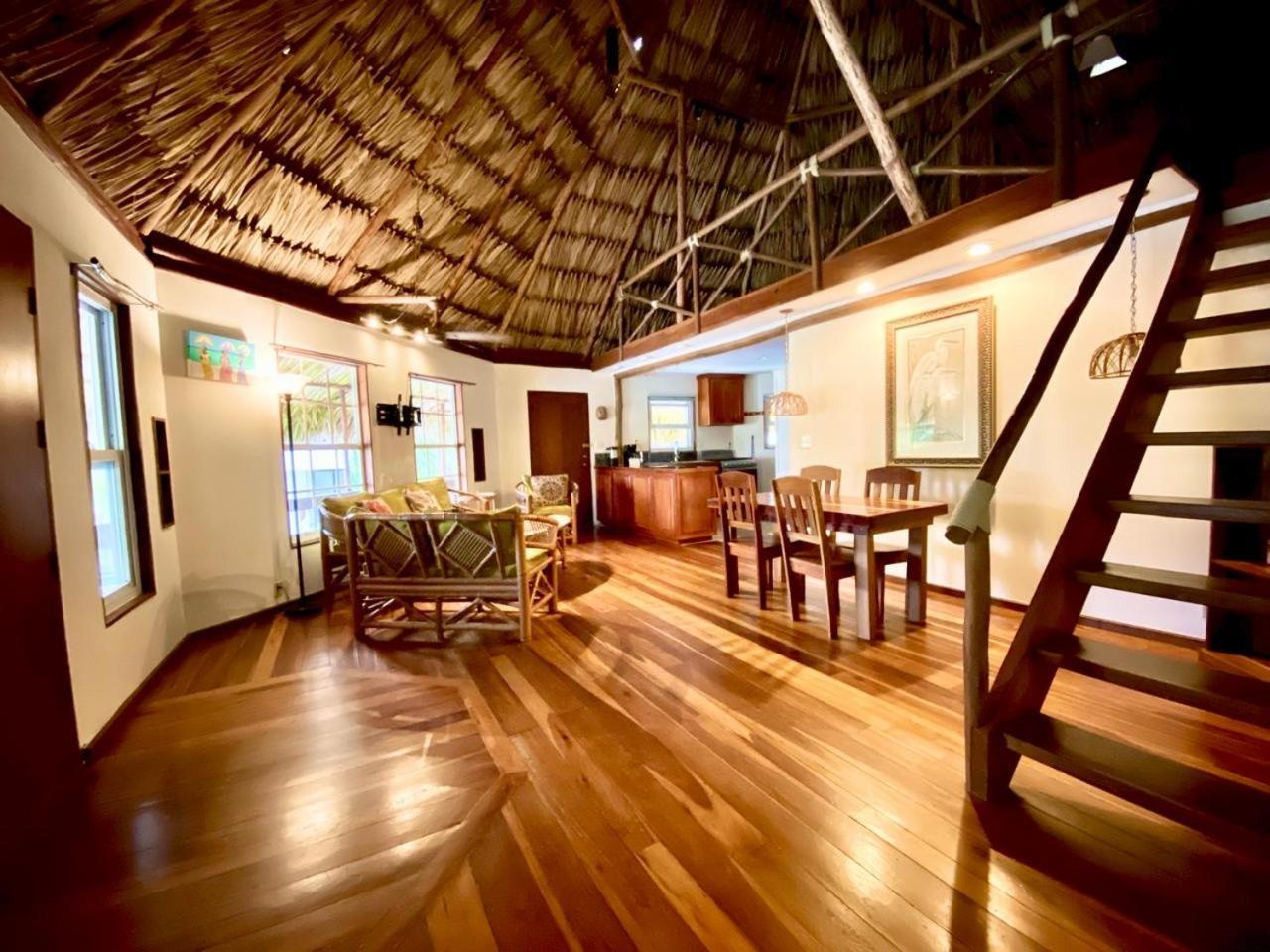 Kin Resort Lodge Maya Beach エクステリア 写真
